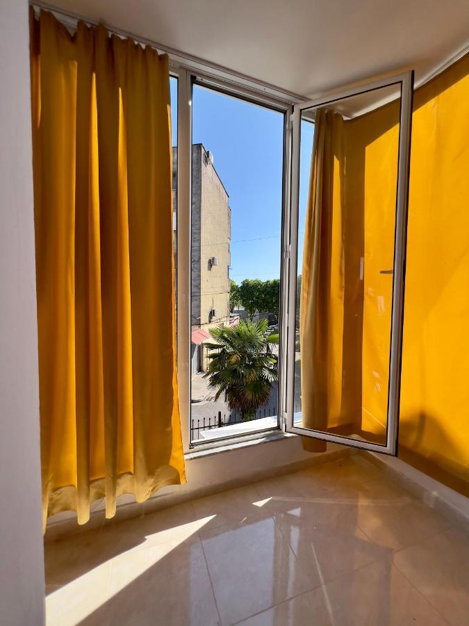 North Star Hostel Shkodër エクステリア 写真
