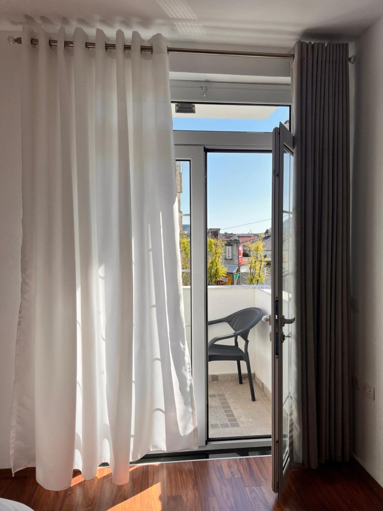 North Star Hostel Shkodër エクステリア 写真